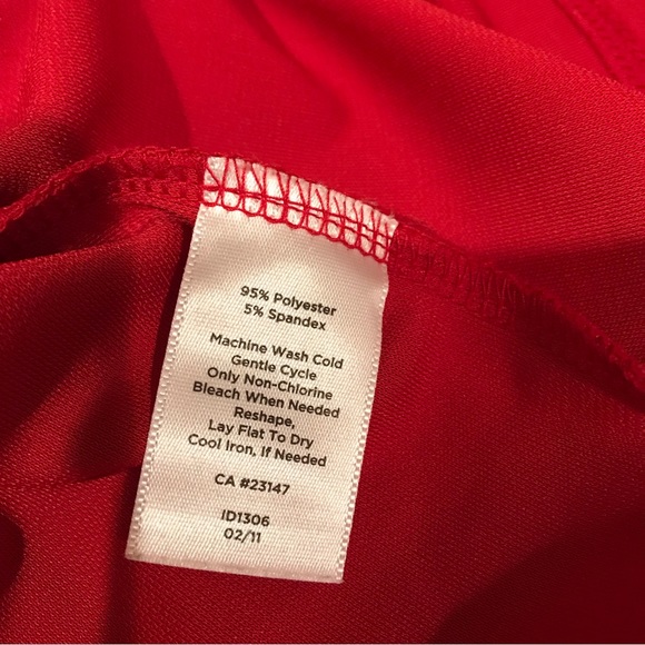 Talbots Petites Red Pullover Dress Size Small Cap Sleeve Elastic Waist Easy Care - Picture 8 of 8